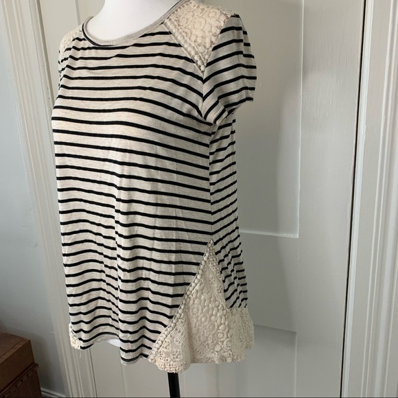 Striped Lace Shirt - Picture 7 of 8